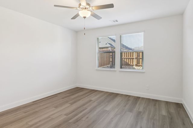 2453 Glacier Ridge, Corinth, TX 76210