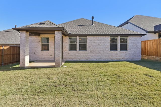 2453 Glacier Ridge, Corinth, TX 76210