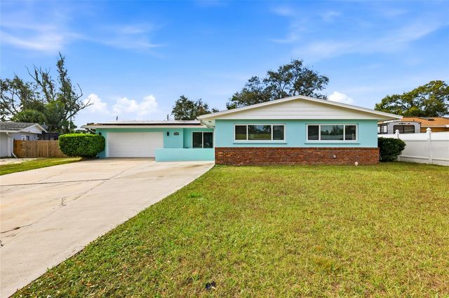 2411 RIDGE AVENUE, Sarasota, FL 34235
