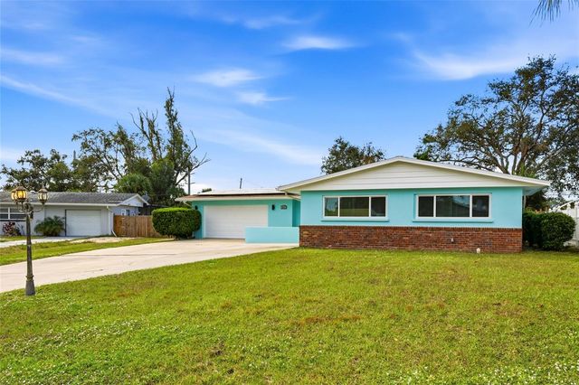2411 RIDGE AVENUE, Sarasota, FL 34235