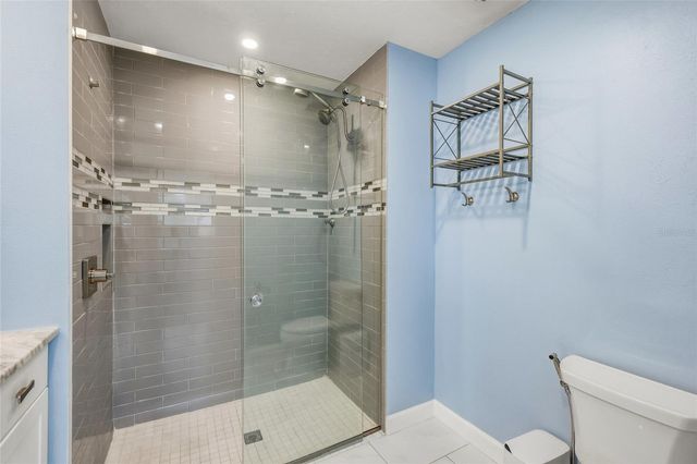 2411 RIDGE AVENUE, Sarasota, FL 34235