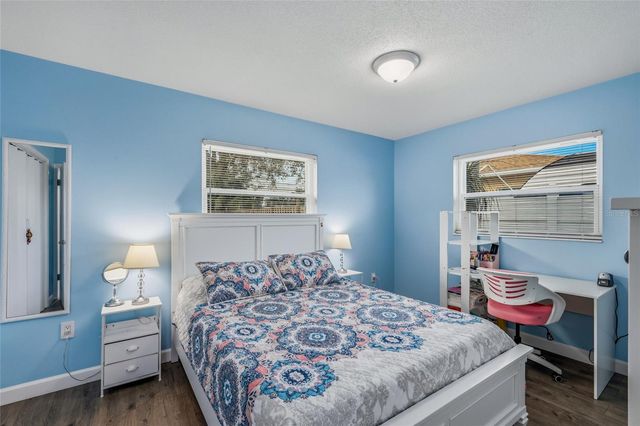 2411 RIDGE AVENUE, Sarasota, FL 34235