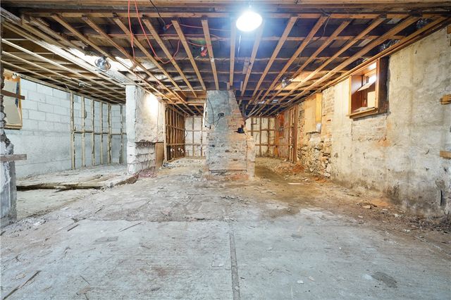 115 Market Street, Warren, RI 02885