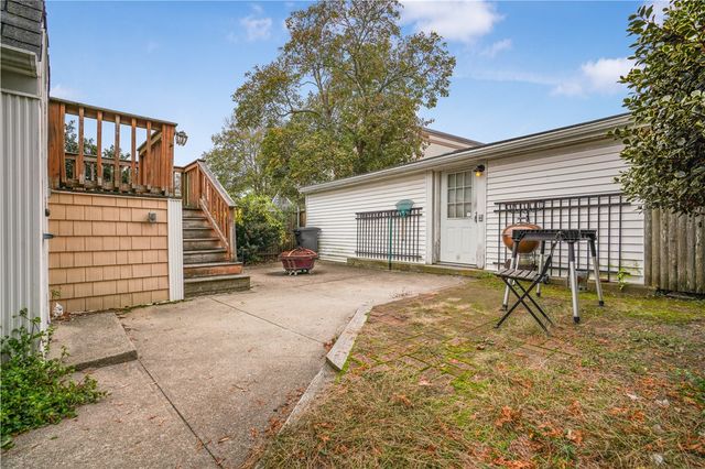 115 Market Street, Warren, RI 02885