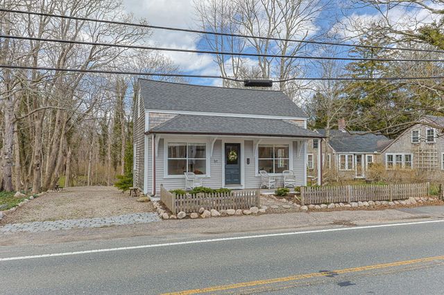 194 Route 6A, Yarmouth Port, MA 02675