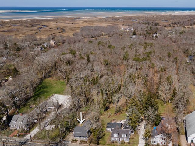 194 Route 6A, Yarmouth Port, MA 02675
