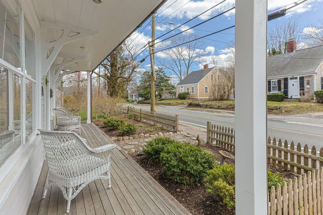 194 Route 6A, Yarmouth Port, MA 02675