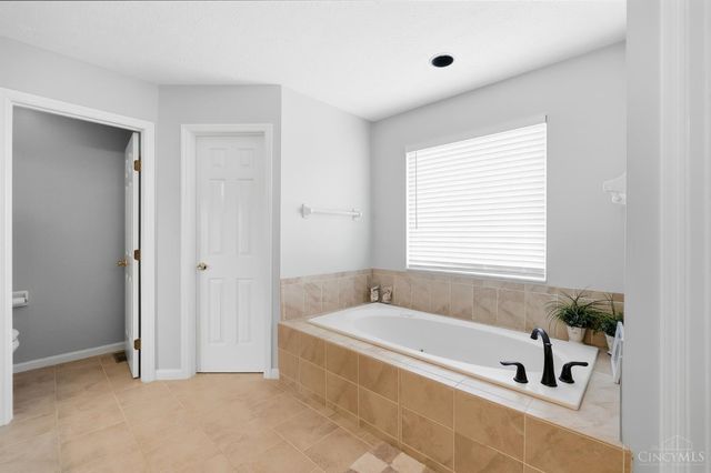 6741 Kings River Court, Liberty Twp, OH 45044