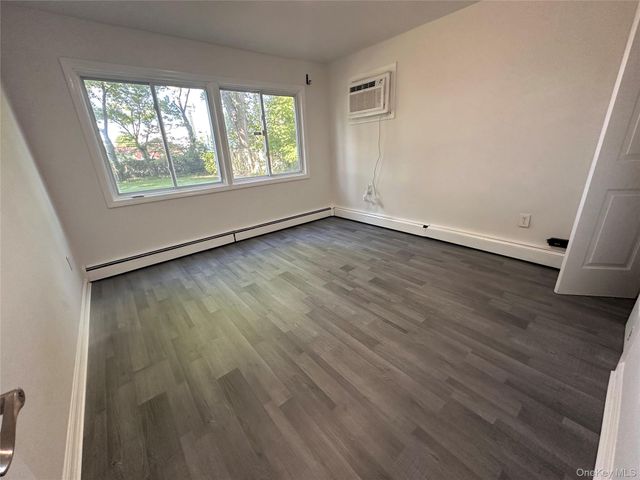 120 Ball Park Lane, Hicksville, NY 11801