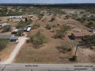 141 Muehl, Seguin, TX 78155