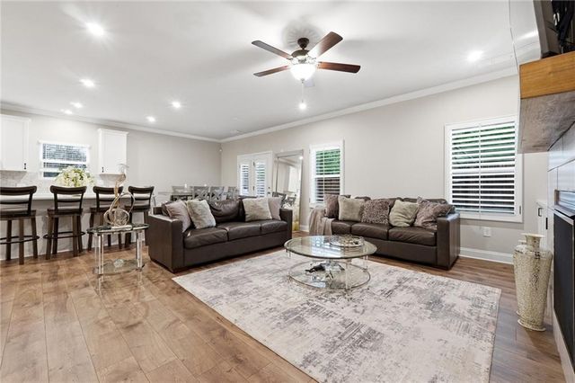 168 Brookstone Park E, Acworth, GA 30101