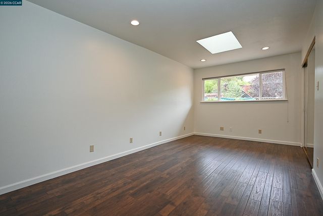 21 Eric Ct, Pleasant Hill, CA 94523