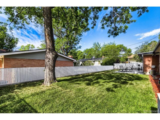 12142 W 60th Pl, Arvada, CO 80004