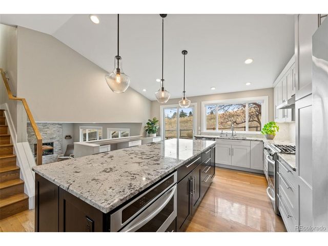 2150 Dogwood Cir, Louisville, CO 80027