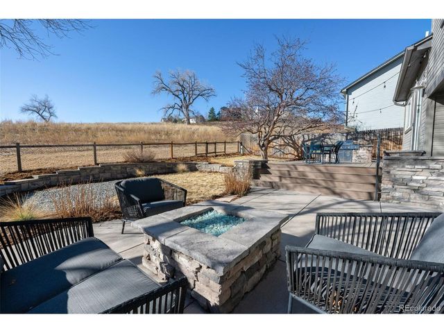 2150 Dogwood Cir, Louisville, CO 80027