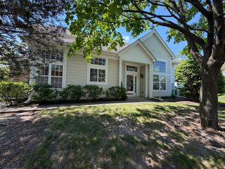 1145 Bristol Lane, Buffalo Grove, IL 60089