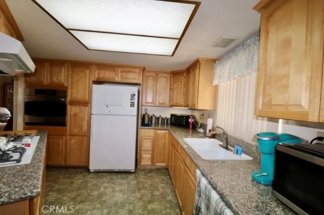 14039 Lake Glen 67, La Mirada, CA 90638