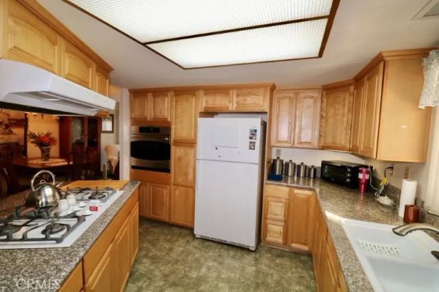 14039 Lake Glen 67, La Mirada, CA 90638