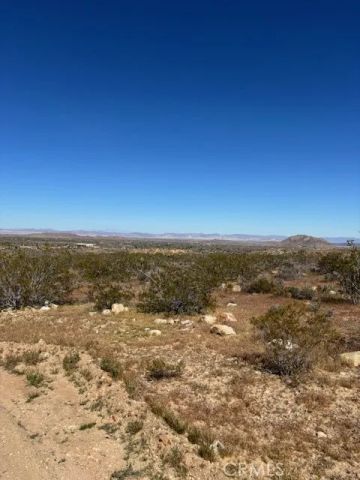 5437 Davis, Yucca Valley, CA 92284