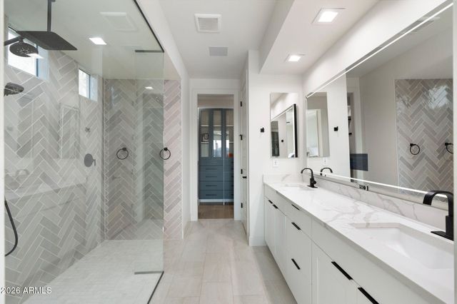 21112 N 60TH Place, Phoenix, AZ 85054