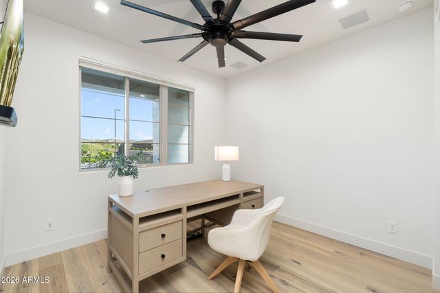 21112 N 60TH Place, Phoenix, AZ 85054