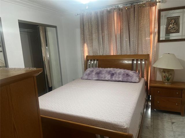 11800 SW 18th St 529-4, Miami, FL 33175