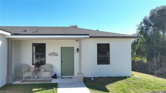 809 Bell BLVD S, Lehigh Acres, FL 33974