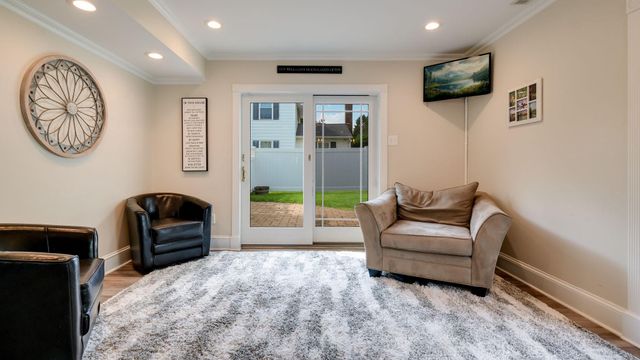 239 BURGUNDY LN, Newtown, PA 18940