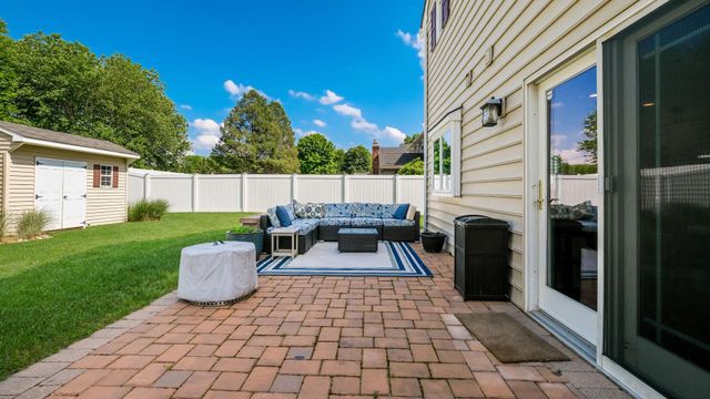 239 BURGUNDY LN, Newtown, PA 18940