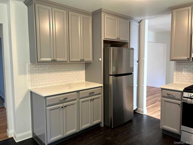 3 Hook Road 52, Poughkeepsie, NY 12601