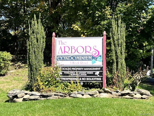 3 Hook Road 52, Poughkeepsie, NY 12601
