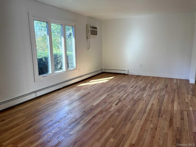 3 Hook Road 52, Poughkeepsie, NY 12601