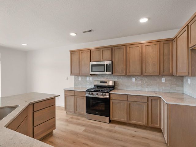 1549 W 67th Ave, Spokane, WA 99224