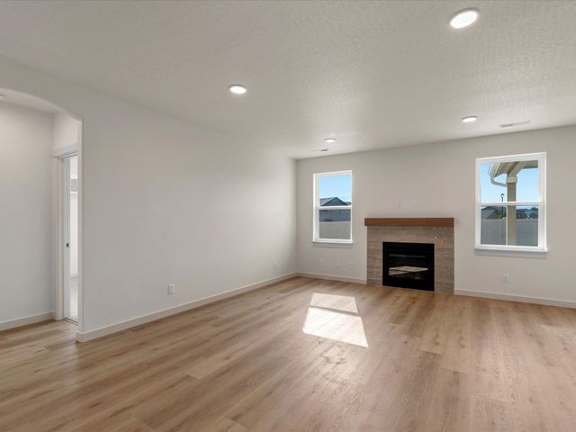 1549 W 67th Ave, Spokane, WA 99224