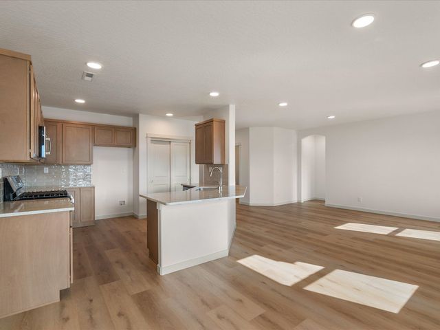 1549 W 67th Ave, Spokane, WA 99224