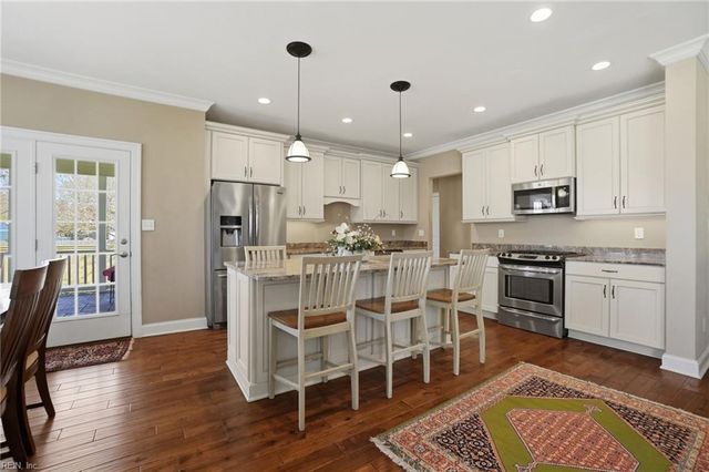 2352 Hood DR, Virginia Beach, VA 23454