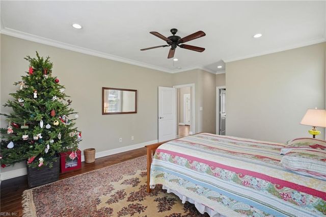 2352 Hood DR, Virginia Beach, VA 23454