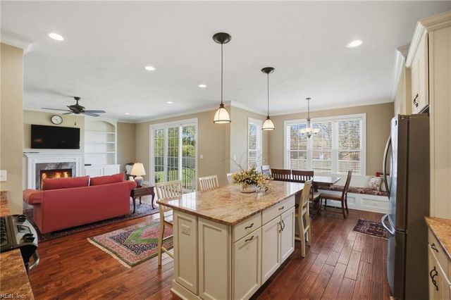 2352 Hood DR, Virginia Beach, VA 23454