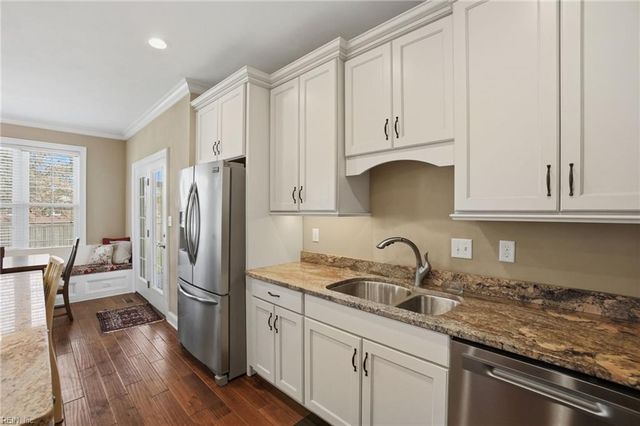 2352 Hood DR, Virginia Beach, VA 23454