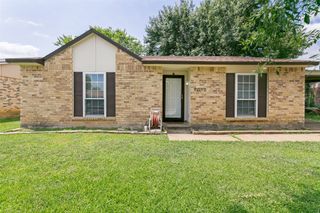 7012 Greenview Circle S, Fort Worth, TX 76120