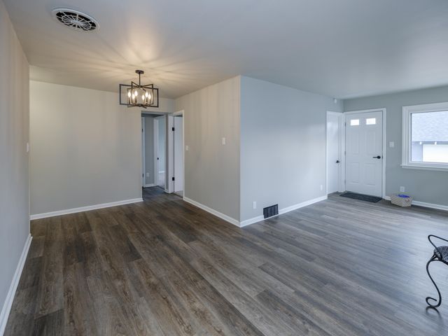 62 Woodward Avenue, Battle Creek, MI 49017