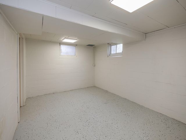 62 Woodward Avenue, Battle Creek, MI 49017