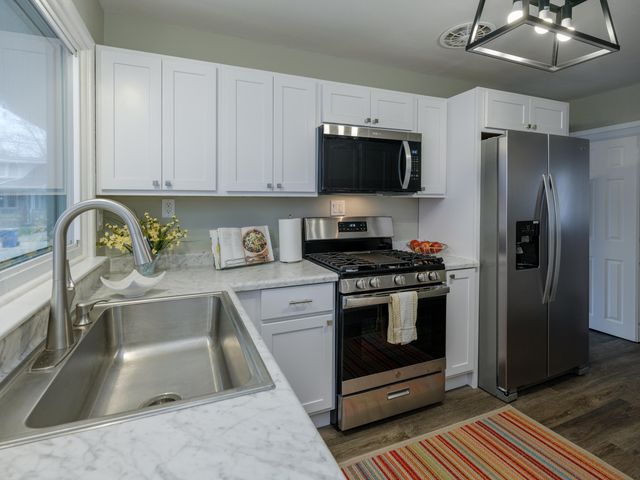 62 Woodward Avenue, Battle Creek, MI 49017