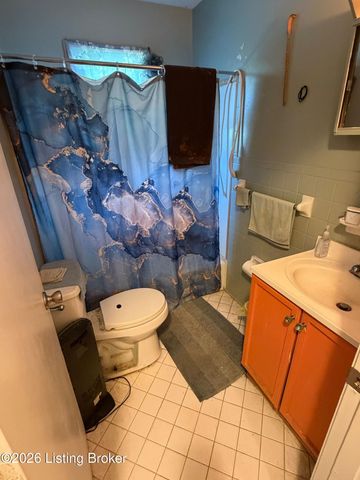 12705 E Orell Rd, Louisville, KY 40272