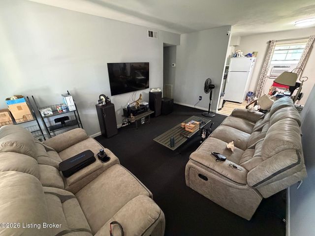 12705 E Orell Rd, Louisville, KY 40272