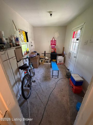 12705 E Orell Rd, Louisville, KY 40272