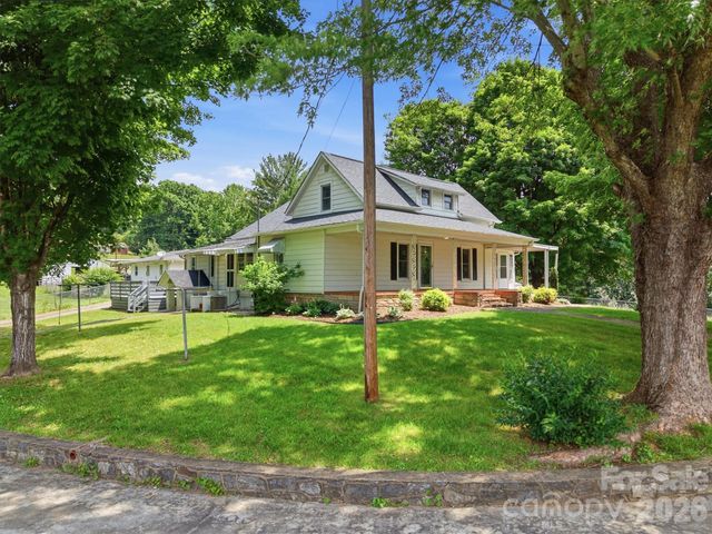 109 Kincaid Hill Drive, Lenoir, NC 28645