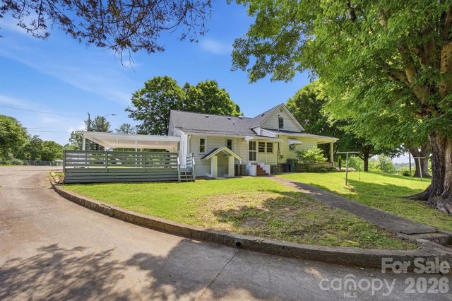 109 Kincaid Hill Drive, Lenoir, NC 28645