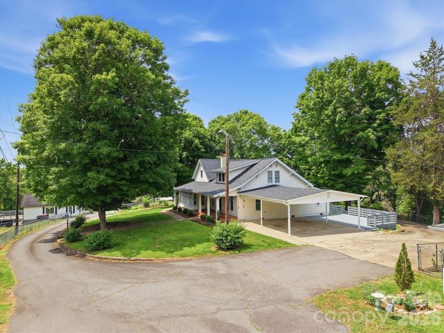 109 Kincaid Hill Drive, Lenoir, NC 28645
