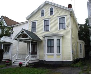 51 CLINTON Street 1, Poughkeepsie, NY 12601